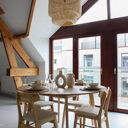 Boho Loft - Large 2 Bedroom Furnished Near Station 메헬렌